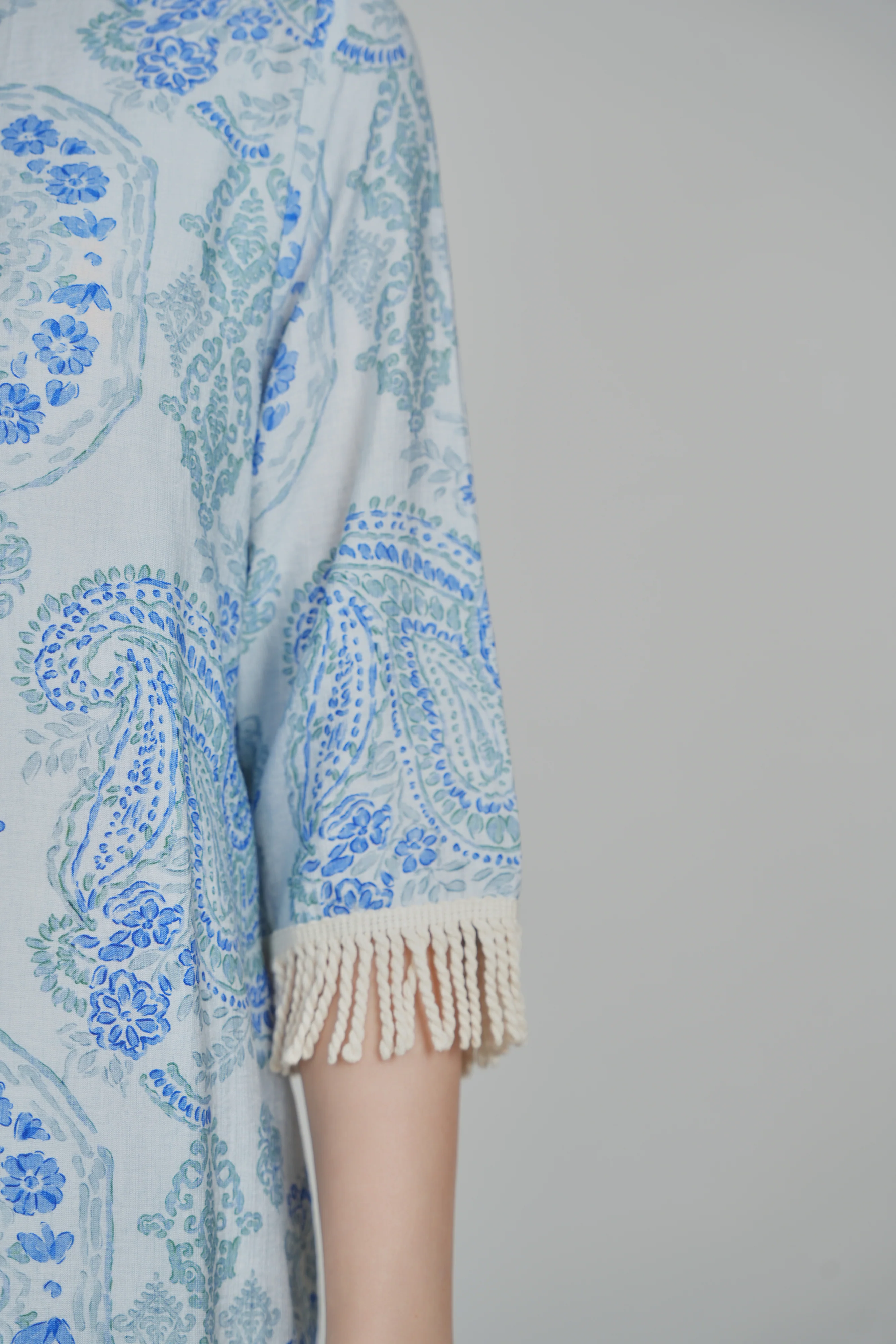 BEACH HOUSE DRESS (BLUE PAISLEY) - Image 8