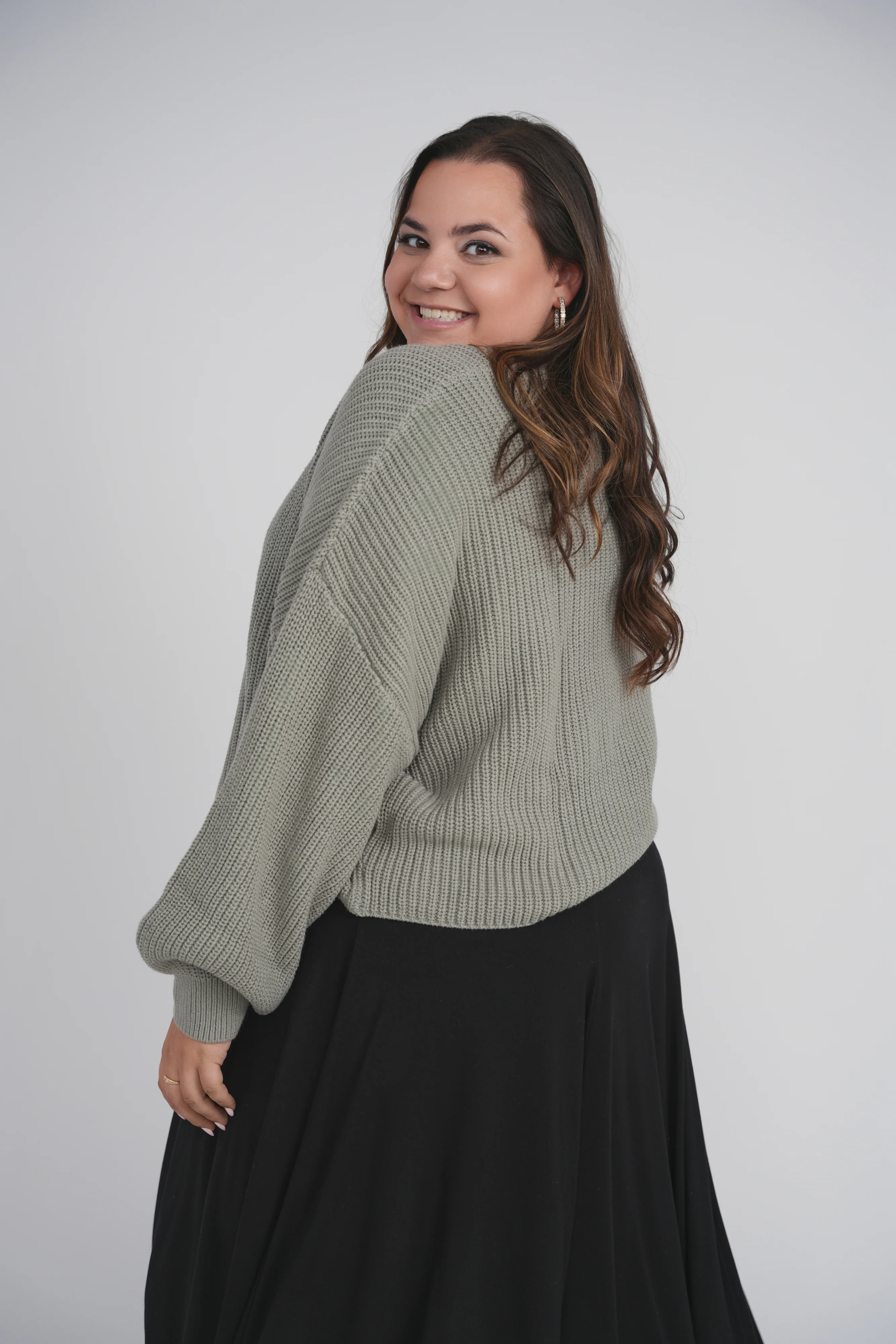 CROPPED KNIT SWEATER (GREY) - Image 5