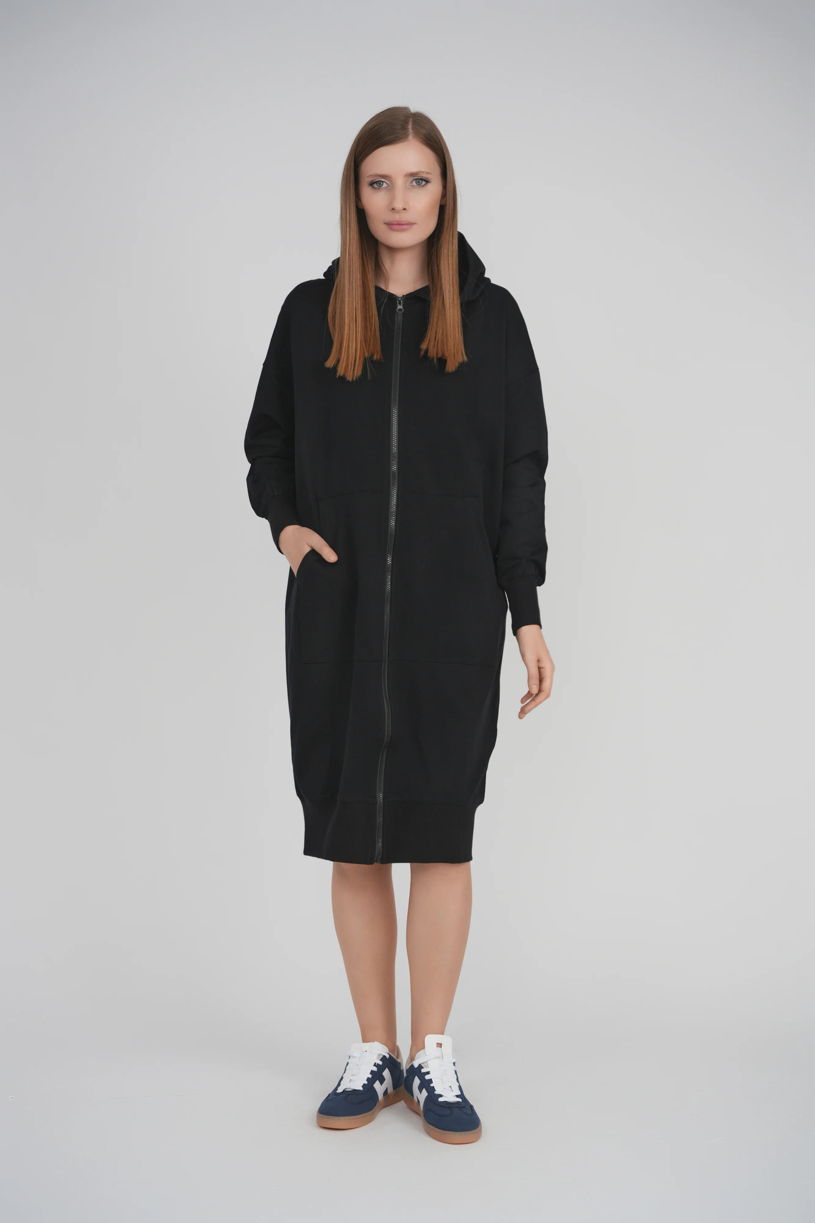 HOODIE ZIP UP DRESS (BLACK)