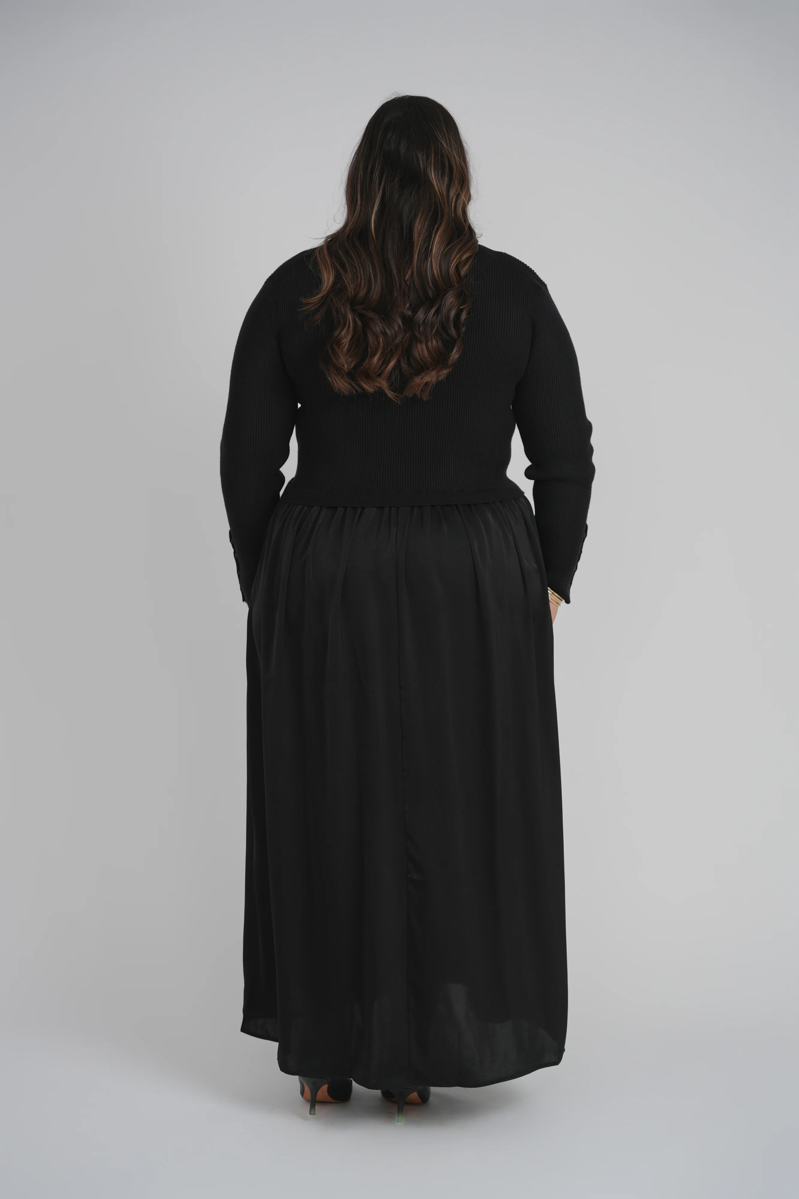 KNIT SATIN COMBO DRESS (BLACK) - Image 7
