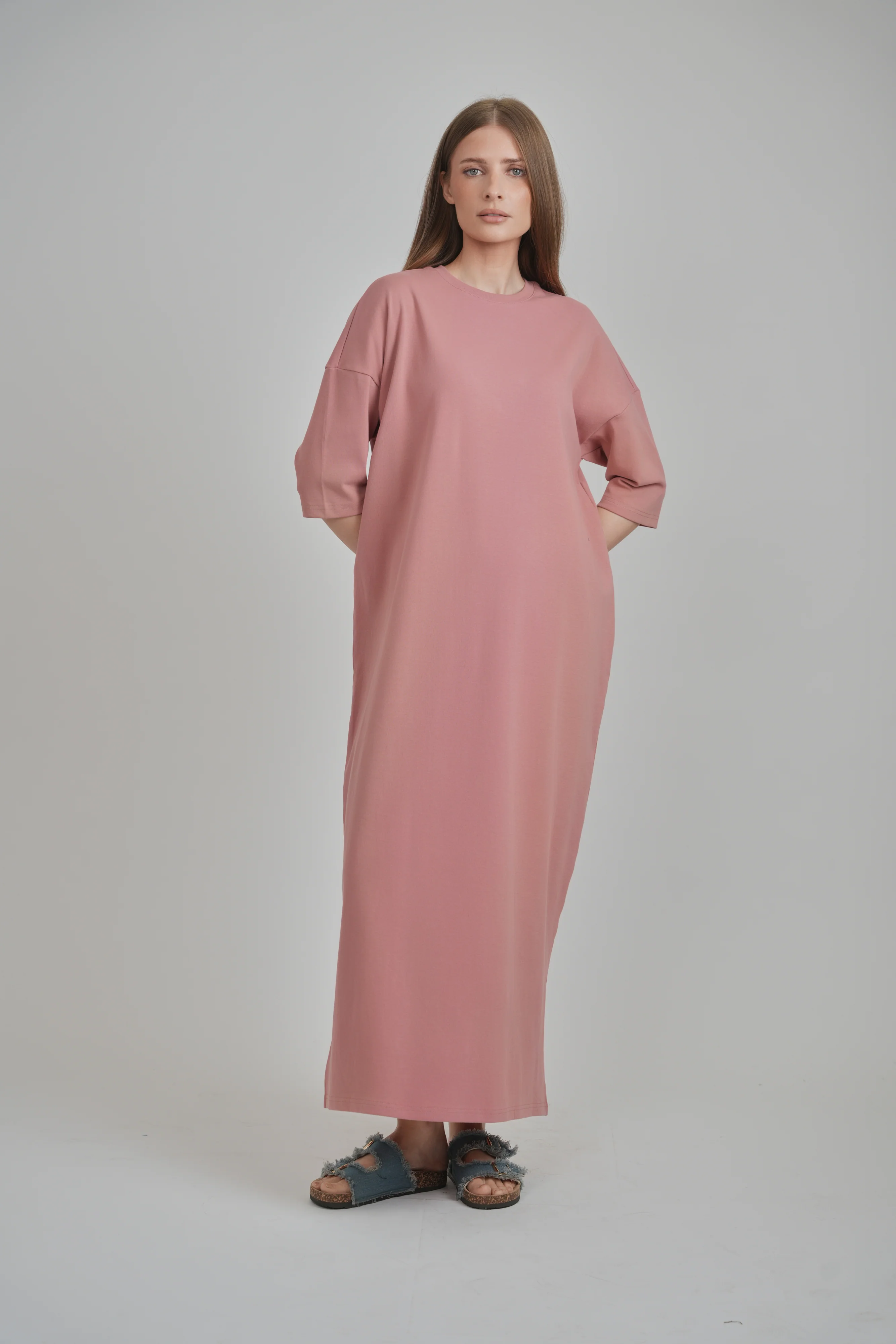MAXI T-SHIRT DRESS (ROSE) - Image 3