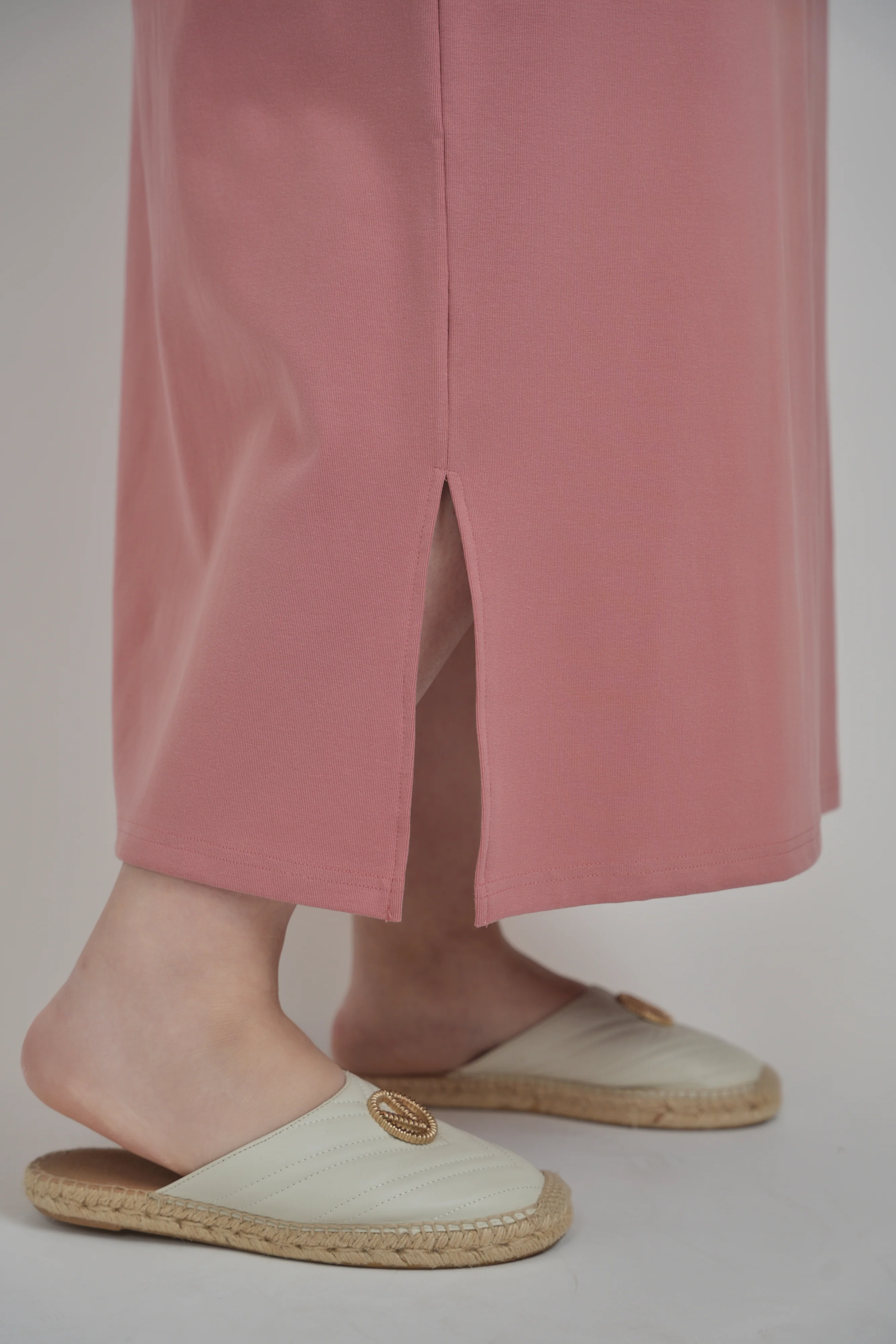 MAXI T-SHIRT DRESS (ROSE) - Image 7