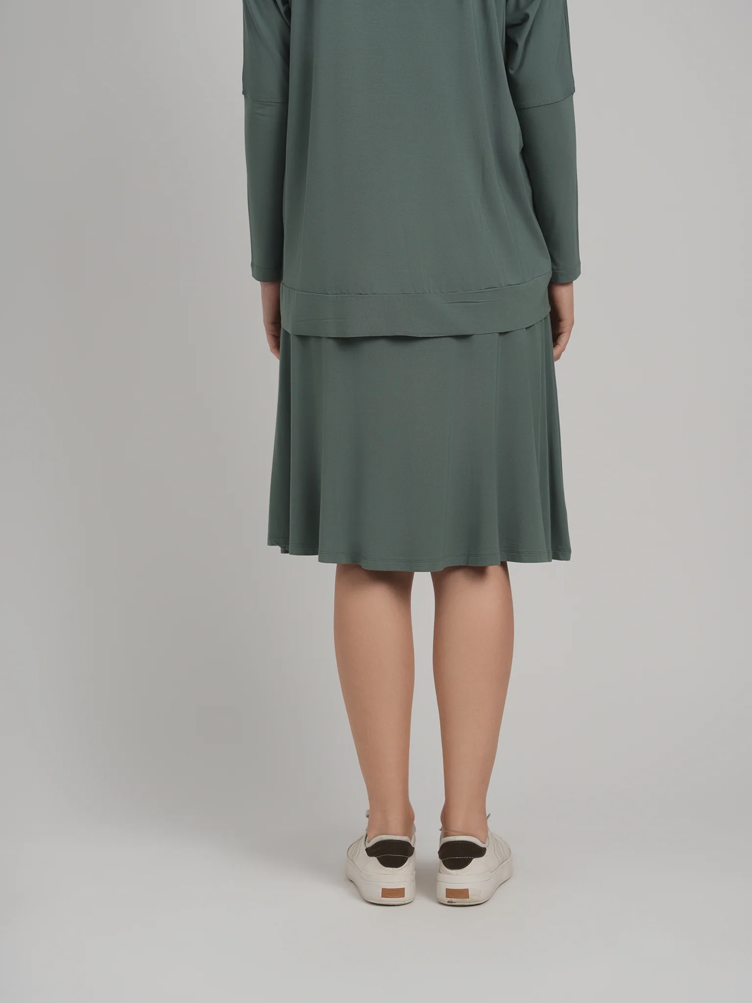 MODAL SKYE SKIRT (DARK MARINE) - Image 3