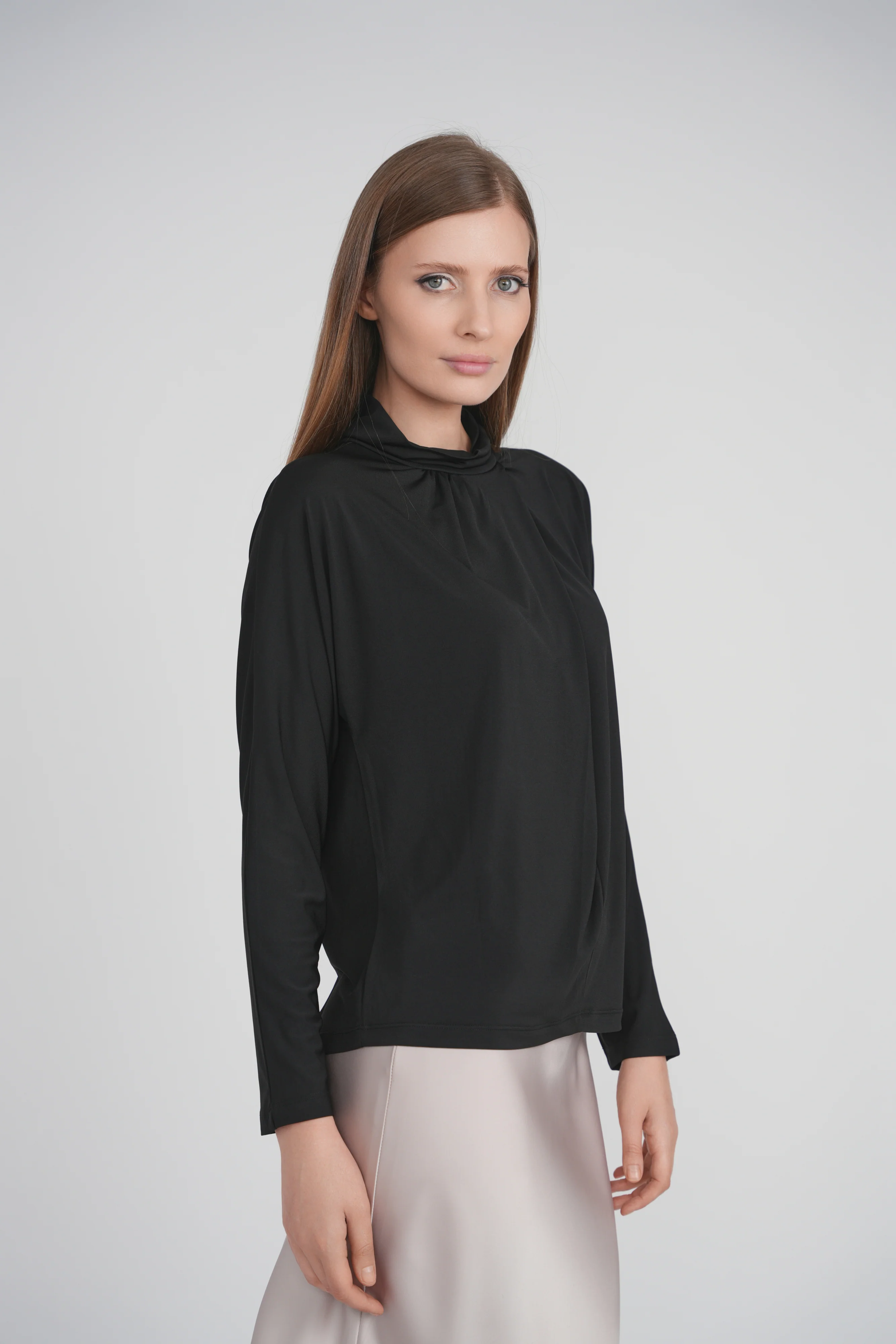PLEAT TOP (BLACK) - Image 2