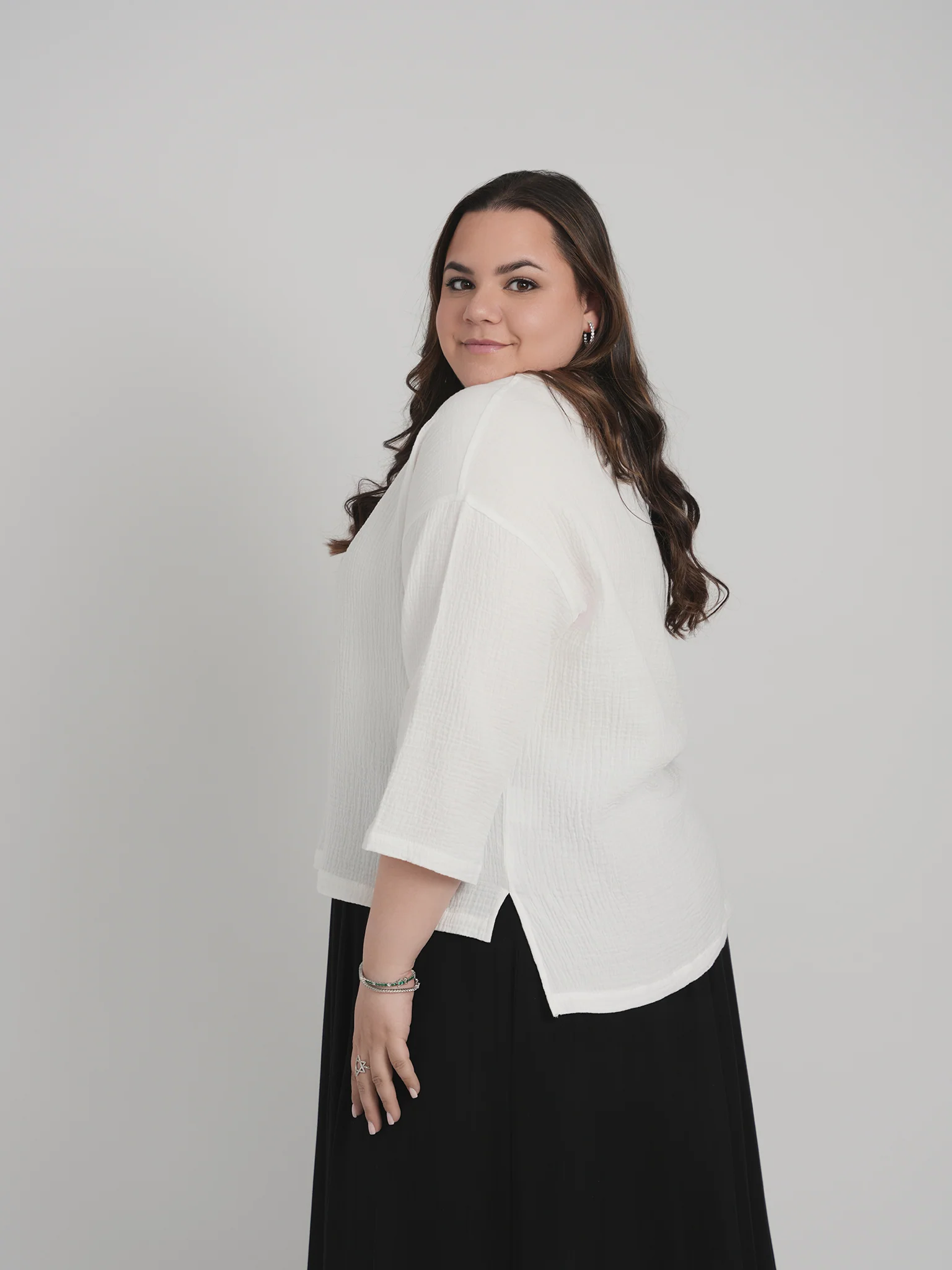 SQUARE HENLEY TOP (WHITE) - Image 8