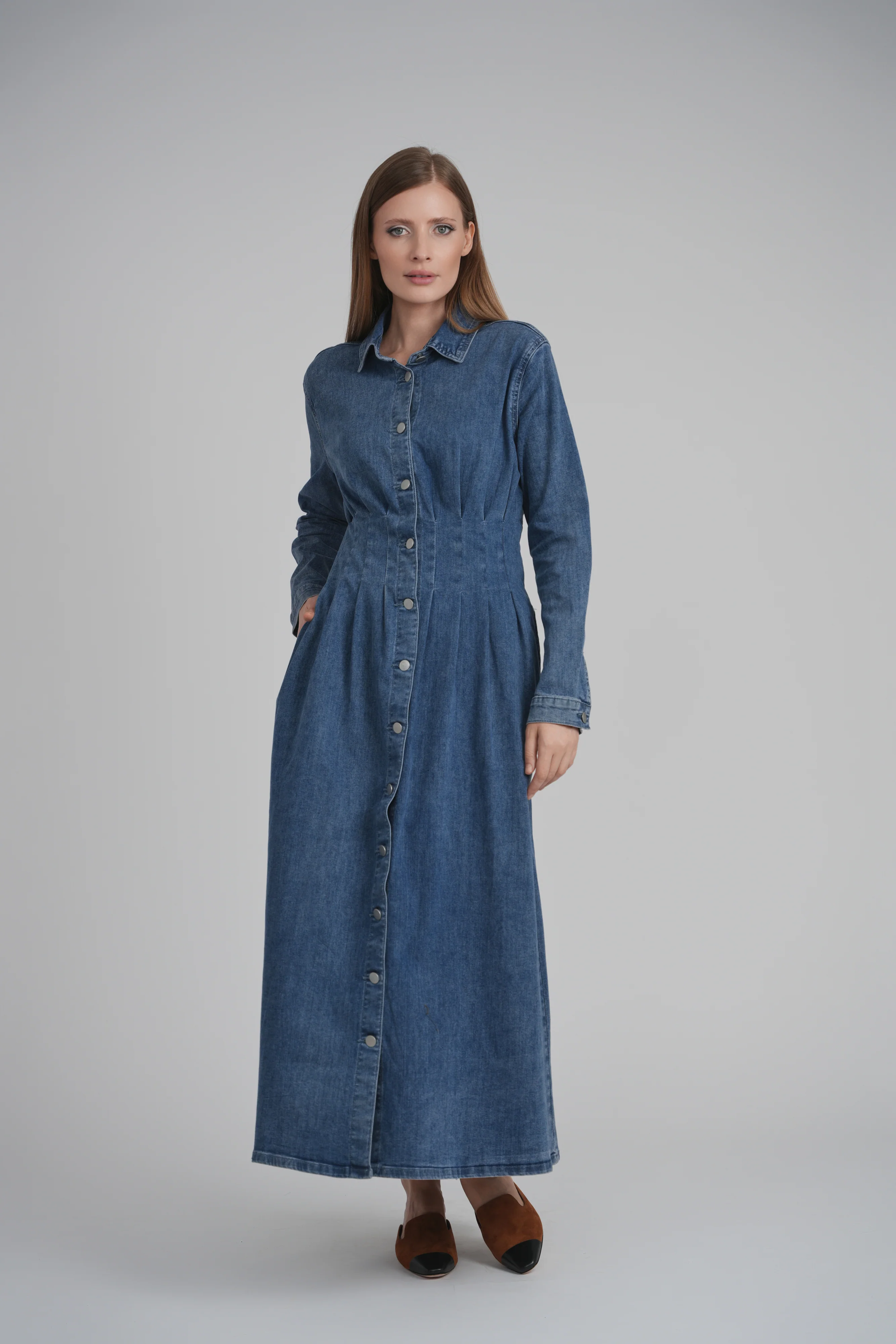 WAISTED DENIM DRESS - Image 3