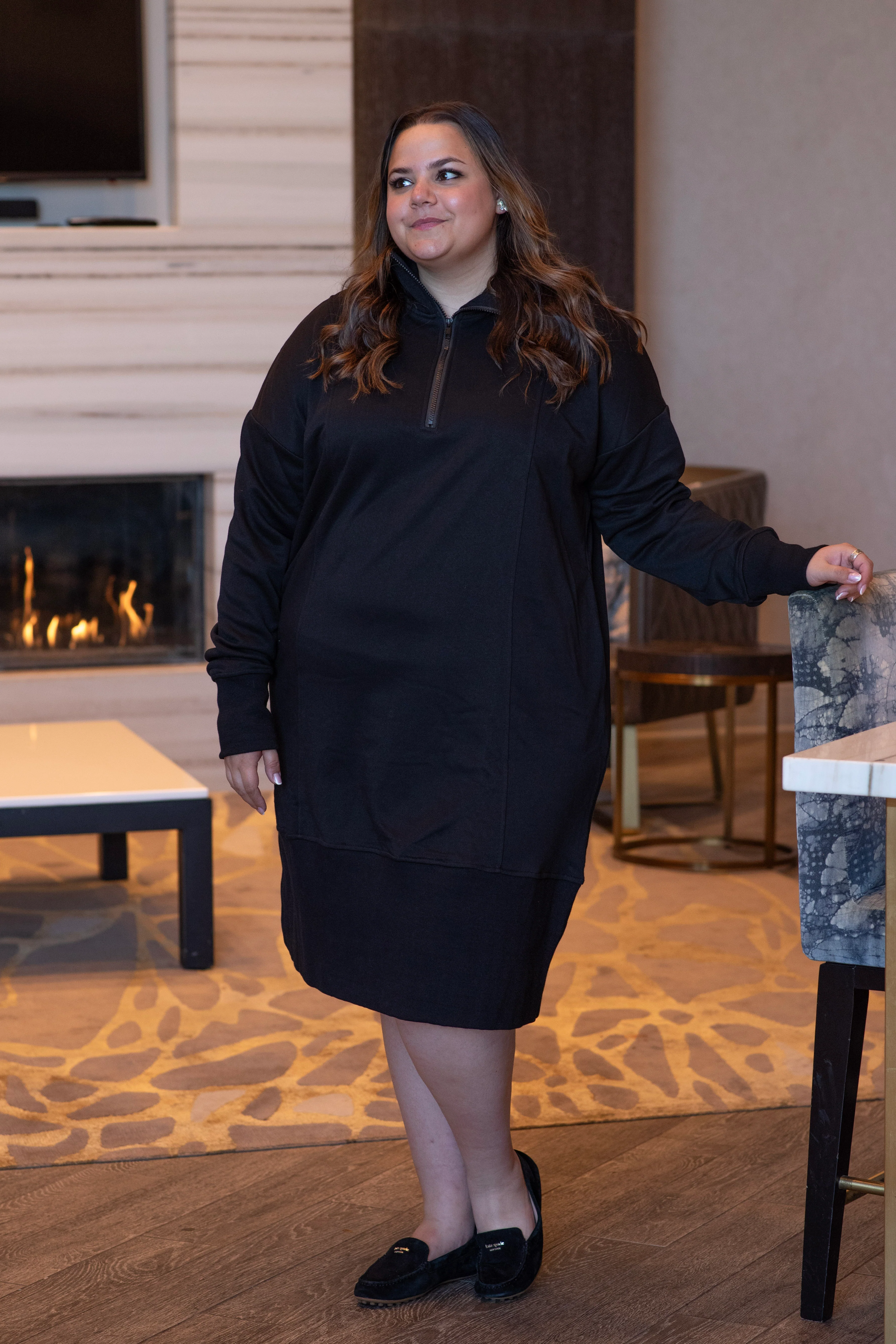 ZIP FRONT SWEATSHIRT DRESS (BLACK) - Image 2